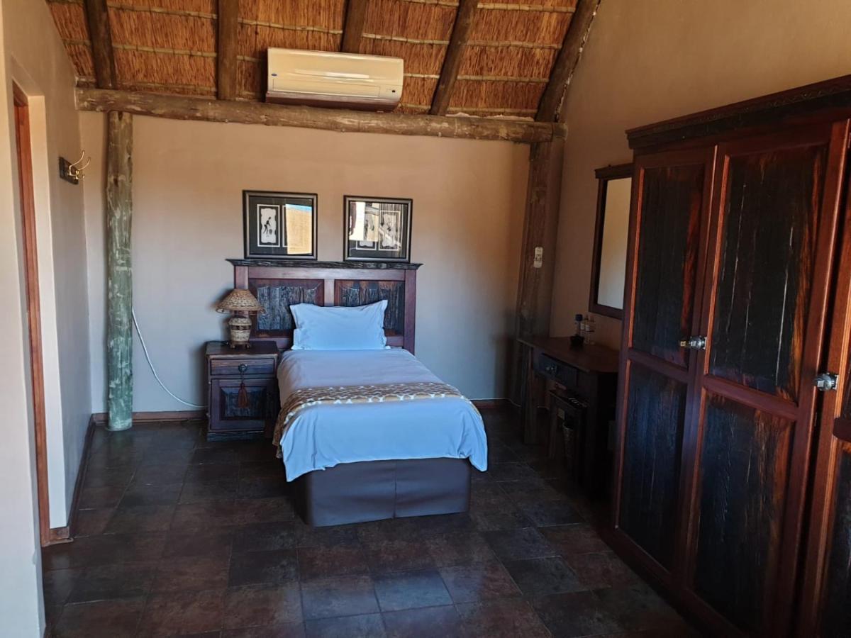 Heuningneskloof Wag N Bietjie Bush Lodge מראה חיצוני תמונה
