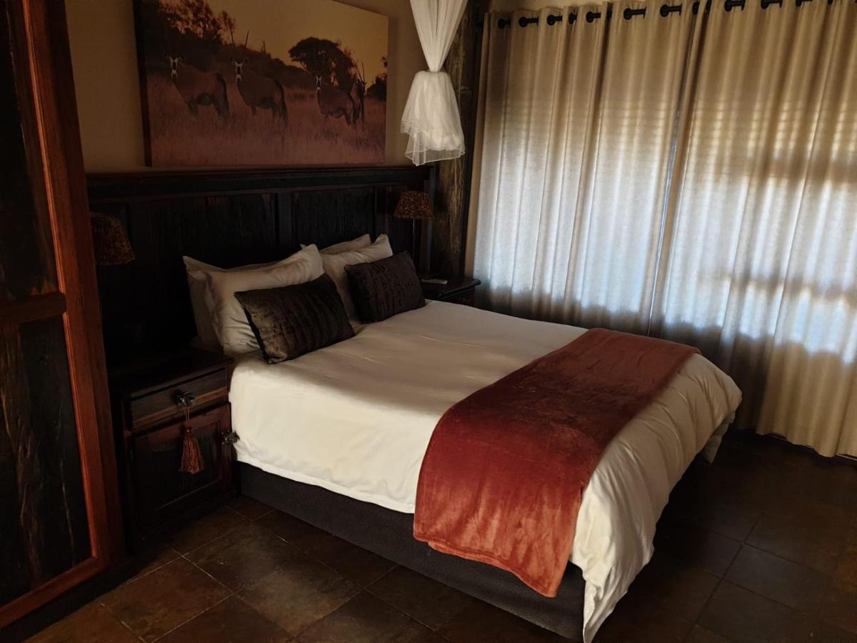 Heuningneskloof Wag N Bietjie Bush Lodge מראה חיצוני תמונה