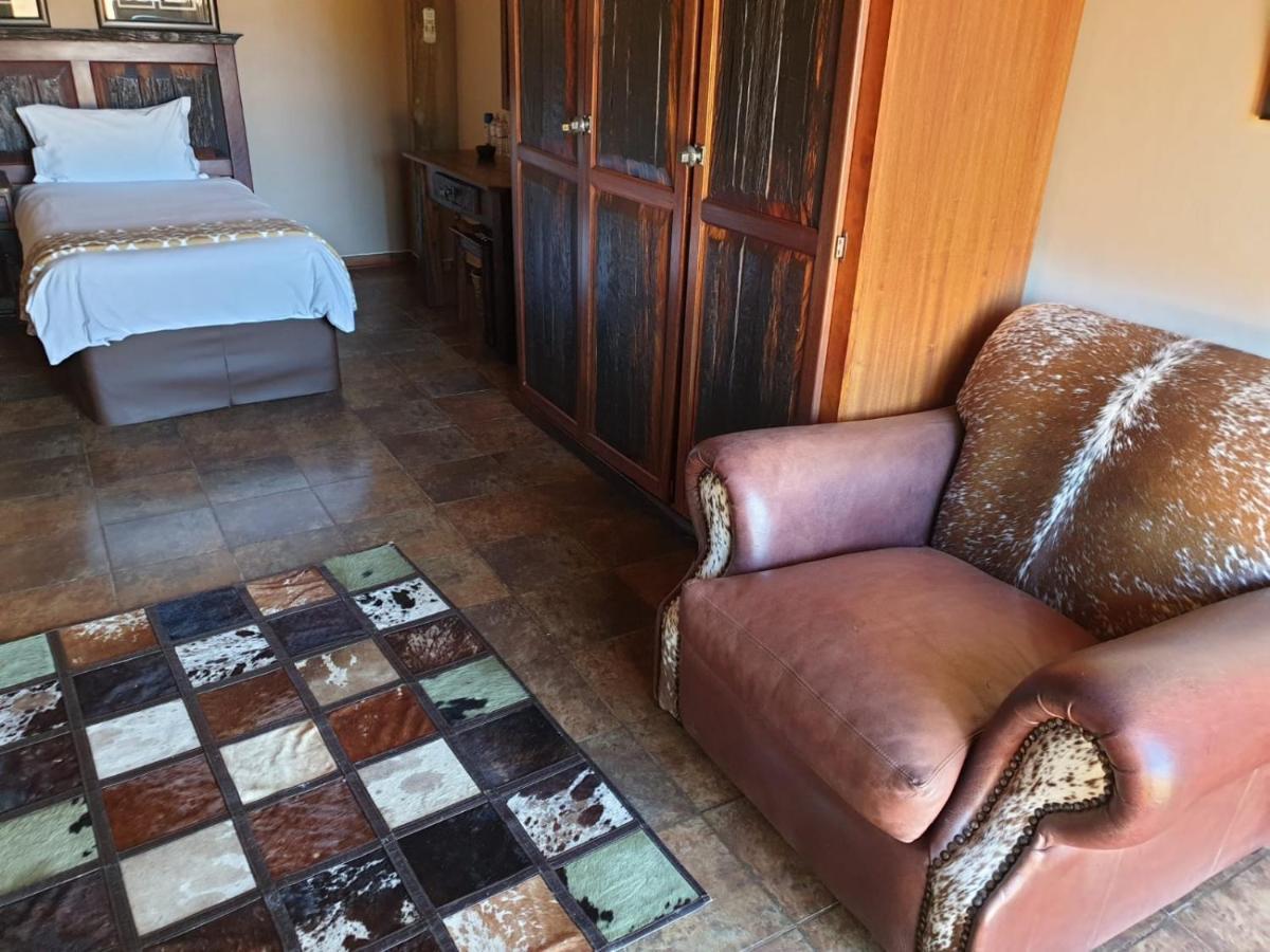 Heuningneskloof Wag N Bietjie Bush Lodge מראה חיצוני תמונה