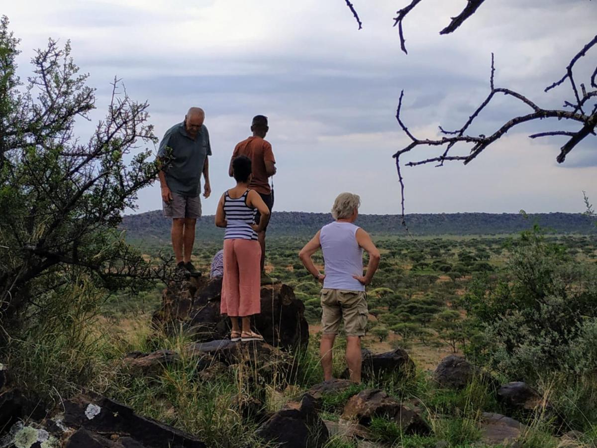 Heuningneskloof Wag N Bietjie Bush Lodge מראה חיצוני תמונה